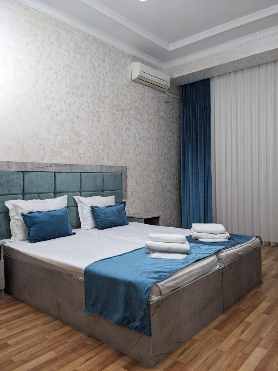 Art Inn Hotel Tashkent Exterior photo